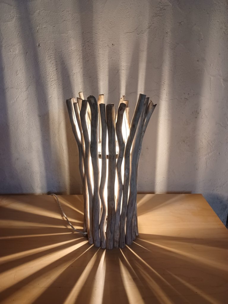 lampe-*bois-flotté